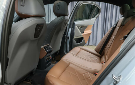 BMW 5 серия, 2024 год, 8 648 000 рублей, 13 фотография