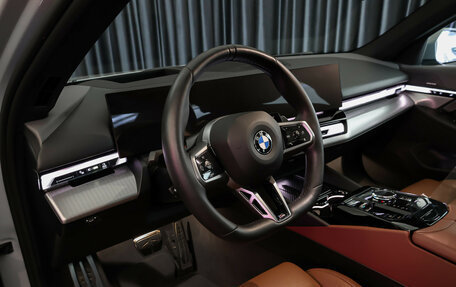 BMW 5 серия, 2024 год, 8 648 000 рублей, 29 фотография