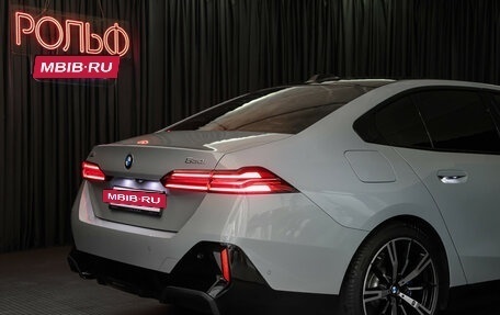 BMW 5 серия, 2024 год, 8 648 000 рублей, 31 фотография