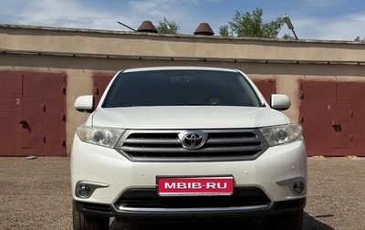 Toyota Highlander III, 2012 год, 2 600 000 рублей, 1 фотография