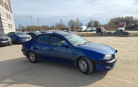 Toyota Avensis III рестайлинг, 1998 год, 190 000 рублей, 13 фотография