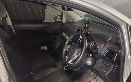 Subaru Trezia, 2011 год, 800 000 рублей, 9 фотография