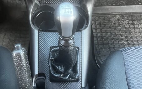 Toyota RAV4, 2011 год, 1 310 000 рублей, 17 фотография