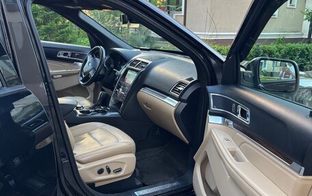 Ford Explorer VI, 2017 год, 2 800 000 рублей, 8 фотография