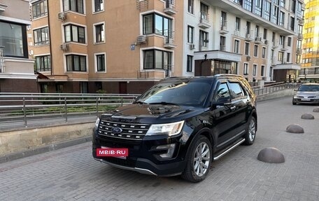 Ford Explorer VI, 2017 год, 2 800 000 рублей, 3 фотография