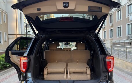 Ford Explorer VI, 2017 год, 2 800 000 рублей, 12 фотография