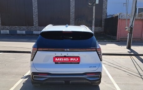 Geely Atlas, 2024 год, 3 500 000 рублей, 6 фотография