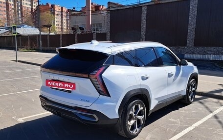 Geely Atlas, 2024 год, 3 500 000 рублей, 5 фотография