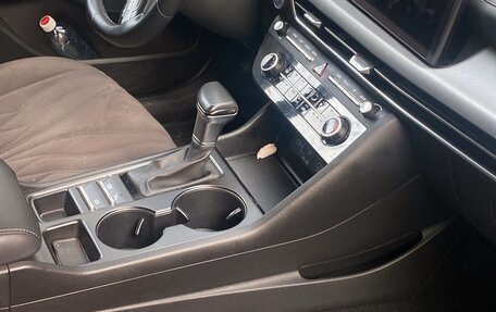 Hyundai Sonata VIII, 2024 год, 1 200 000 рублей, 5 фотография