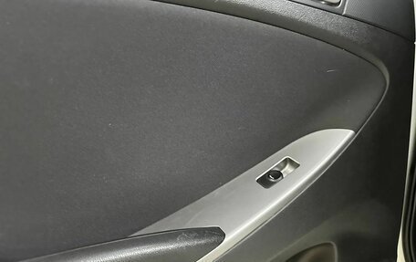 Hyundai Solaris II рестайлинг, 2015 год, 833 000 рублей, 18 фотография
