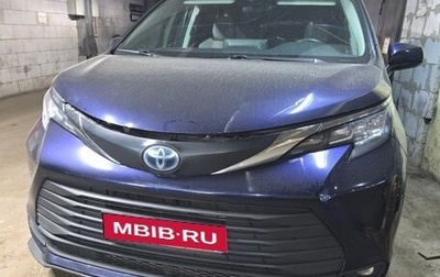 Toyota Sienna, 2020 год, 4 000 000 рублей, 1 фотография
