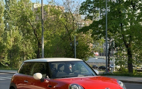 MINI Hatch, 2018 год, 1 850 000 рублей, 1 фотография