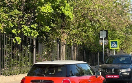 MINI Hatch, 2018 год, 1 850 000 рублей, 9 фотография
