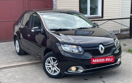 Renault Logan II, 2015 год, 740 000 рублей, 2 фотография
