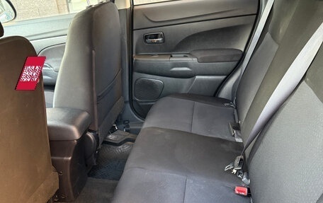 Mitsubishi ASX I рестайлинг, 2011 год, 880 000 рублей, 13 фотография