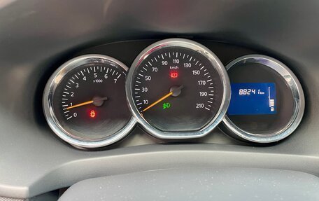 Renault Logan II, 2015 год, 740 000 рублей, 9 фотография