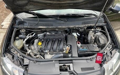 Renault Logan II, 2015 год, 740 000 рублей, 18 фотография