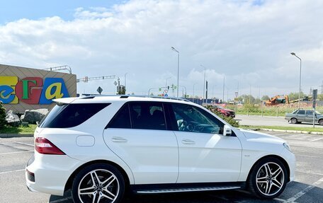 Mercedes-Benz M-Класс, 2012 год, 3 150 000 рублей, 4 фотография