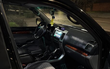 Toyota Land Cruiser Prado 120 рестайлинг, 2007 год, 2 500 000 рублей, 5 фотография
