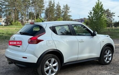 Nissan Juke II, 2011 год, 800 000 рублей, 7 фотография