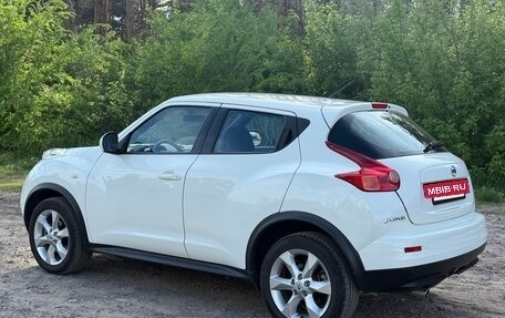 Nissan Juke II, 2011 год, 800 000 рублей, 9 фотография