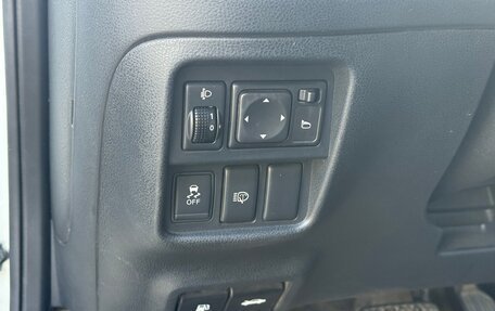 Nissan Juke II, 2011 год, 800 000 рублей, 27 фотография