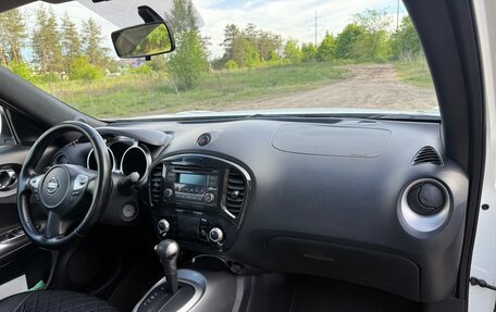 Nissan Juke II, 2011 год, 800 000 рублей, 28 фотография