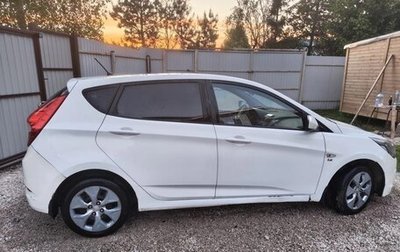 Hyundai Solaris II рестайлинг, 2016 год, 1 300 000 рублей, 1 фотография