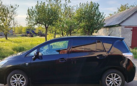 Toyota Verso I, 2011 год, 1 050 000 рублей, 4 фотография