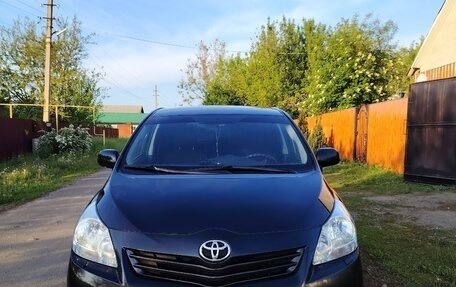 Toyota Verso I, 2011 год, 1 050 000 рублей, 2 фотография