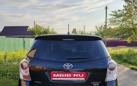 Toyota Verso I, 2011 год, 1 050 000 рублей, 6 фотография