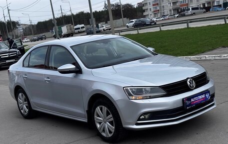 Volkswagen Jetta VI, 2015 год, 1 299 000 рублей, 2 фотография