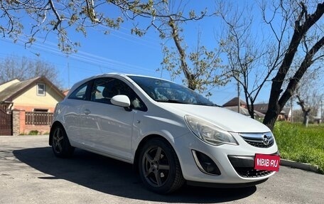 Opel Corsa D, 2011 год, 690 000 рублей, 1 фотография