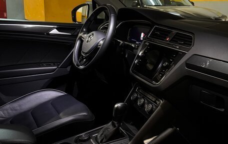 Volkswagen Tiguan II, 2019 год, 3 300 000 рублей, 8 фотография