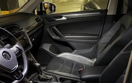 Volkswagen Tiguan II, 2019 год, 3 300 000 рублей, 14 фотография