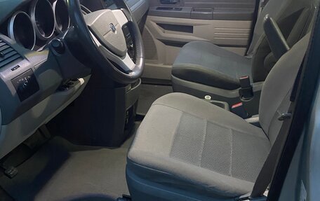 Dodge Caravan V, 2008 год, 1 200 000 рублей, 2 фотография