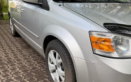 Dodge Caravan V, 2008 год, 1 200 000 рублей, 7 фотография