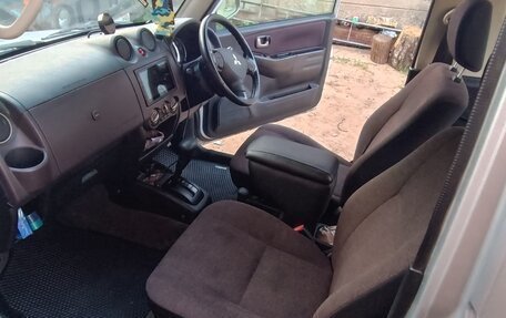Mitsubishi Pajero Mini II, 2009 год, 750 000 рублей, 9 фотография
