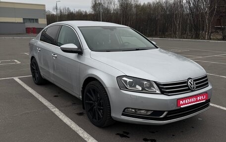 Volkswagen Passat B7, 2011 год, 1 000 000 рублей, 2 фотография
