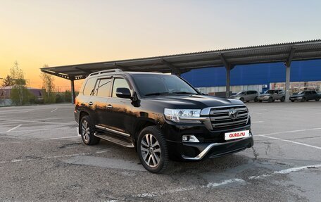 Toyota Land Cruiser 200, 2016 год, 4 950 000 рублей, 5 фотография