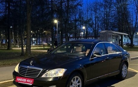 Mercedes-Benz S-Класс, 2008 год, 1 420 000 рублей, 28 фотография