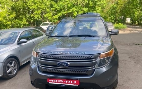 Ford Explorer VI, 2012 год, 1 900 000 рублей, 9 фотография