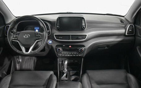 Hyundai Tucson III, 2018 год, 2 049 000 рублей, 13 фотография