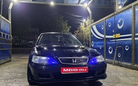 Honda Accord VII рестайлинг, 1999 год, 370 000 рублей, 1 фотография