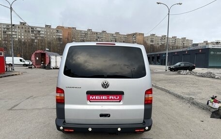 Volkswagen Caravelle T5, 2008 год, 1 600 000 рублей, 7 фотография