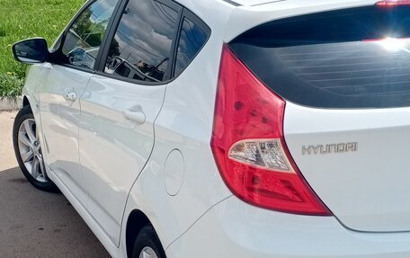 Hyundai Solaris II рестайлинг, 2015 год, 1 100 000 рублей, 5 фотография