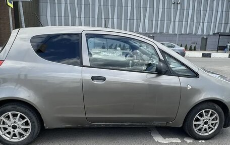 Mitsubishi Colt VI рестайлинг, 2009 год, 380 000 рублей, 2 фотография