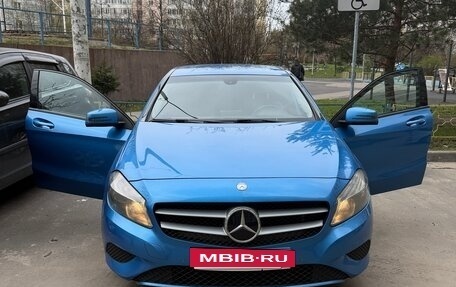 Mercedes-Benz A-Класс, 2014 год, 1 250 000 рублей, 3 фотография