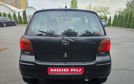 Toyota Yaris I рестайлинг, 2003 год, 395 000 рублей, 4 фотография