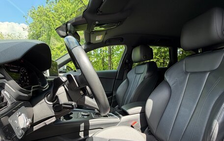 Audi A4, 2019 год, 2 490 000 рублей, 19 фотография